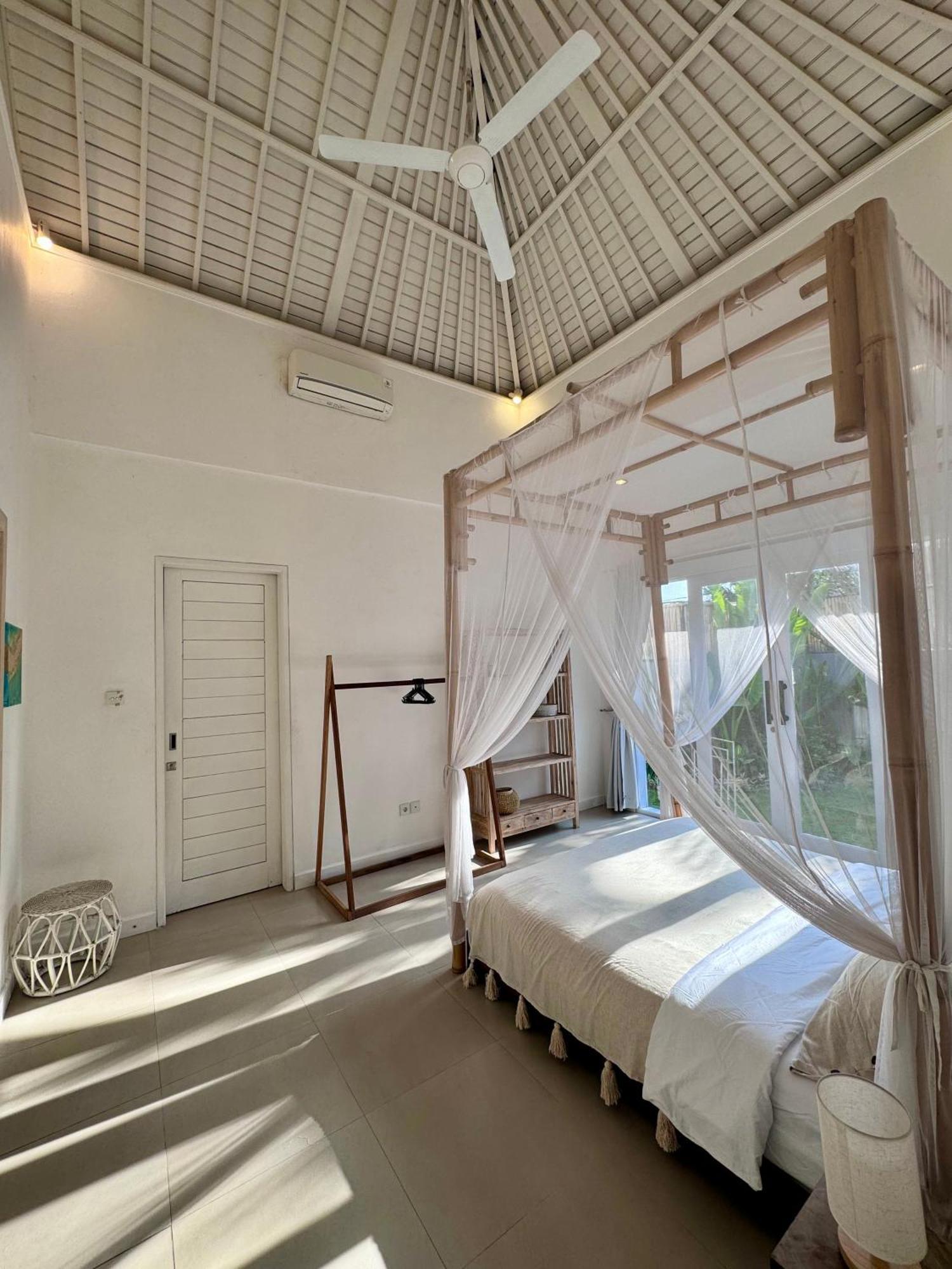 Canggu Central Hostel Ngoại thất bức ảnh