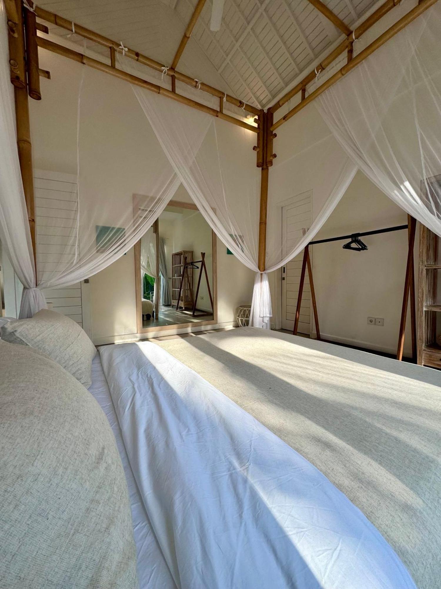 Canggu Central Hostel Ngoại thất bức ảnh